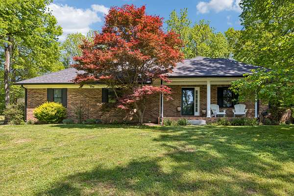 14 Acres of Land with Home for Sale in Eagleville, Tennessee