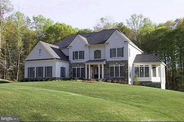 5 Acres of Land with Home for Sale in Fairfax Station, Virginia