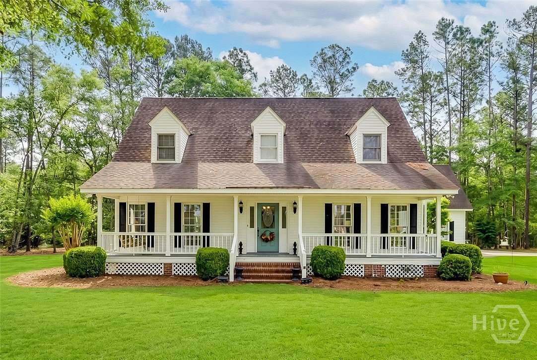 7.62 Acres of Land with Home for Sale in Pembroke, Georgia