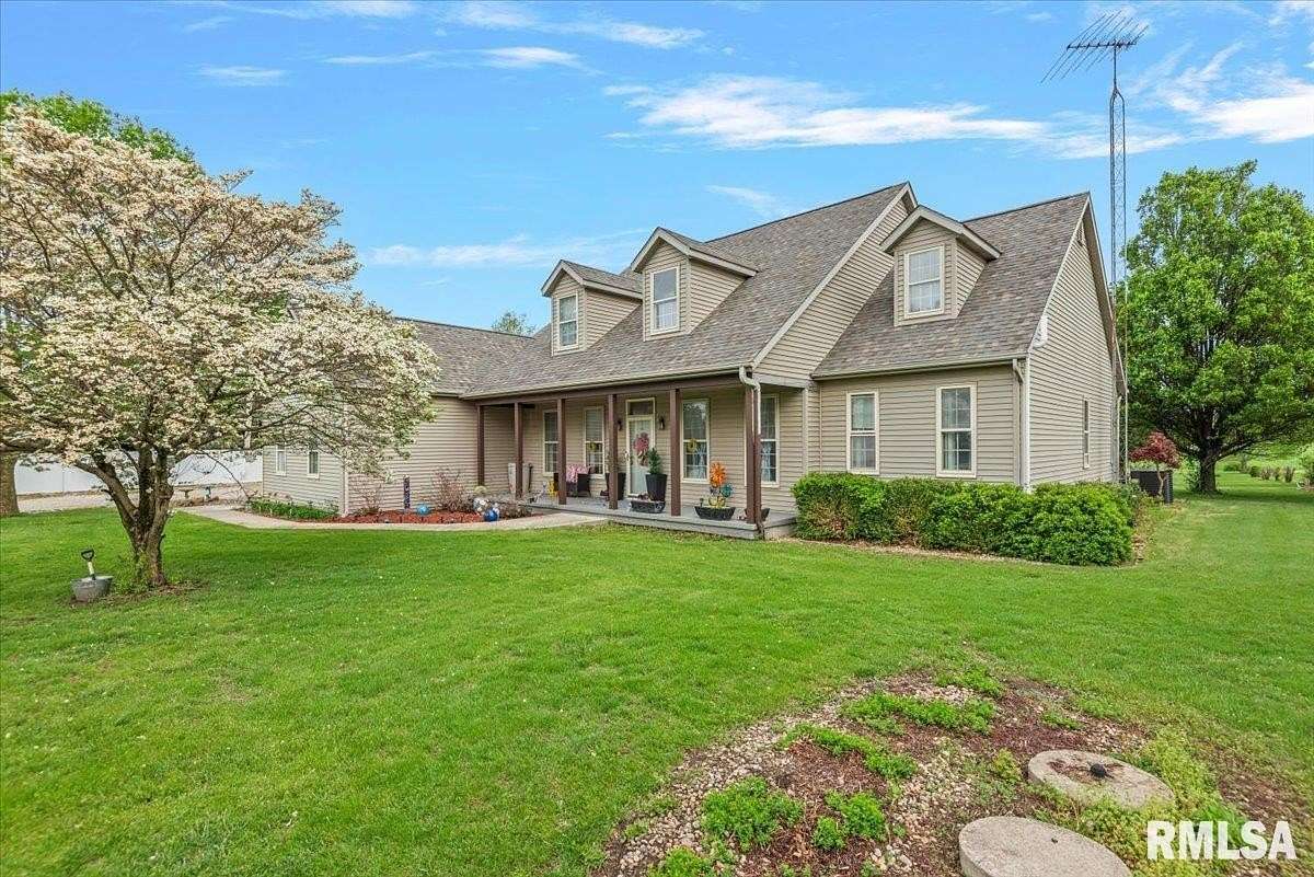 6.16 Acres of Land with Home for Sale in Glenarm, Illinois