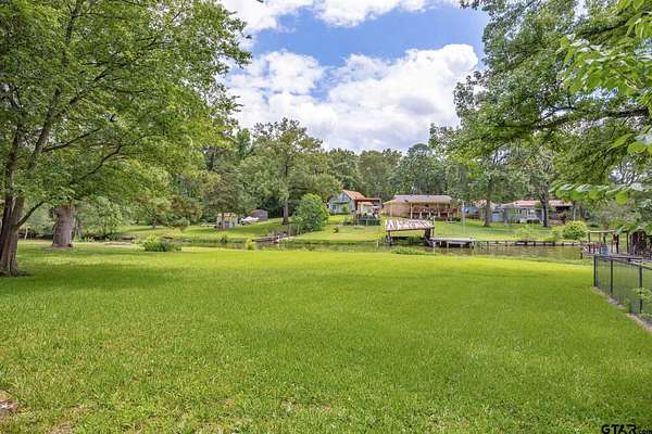 0.5 Acres of Residential Land for Sale in Flint, Texas