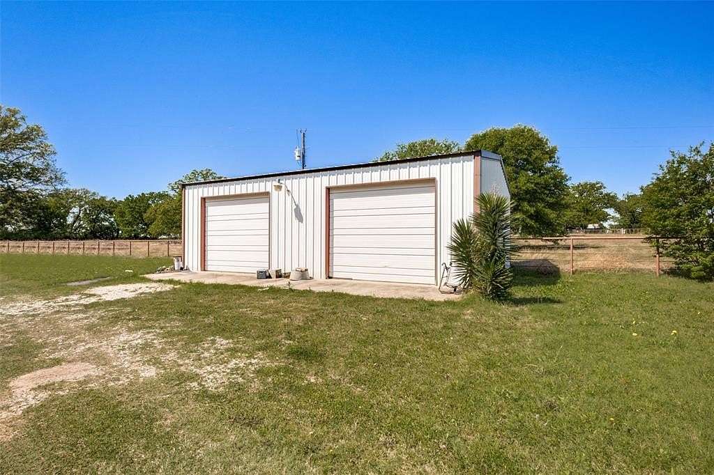 4 Acres of Land with Home for Sale in Decatur, Texas