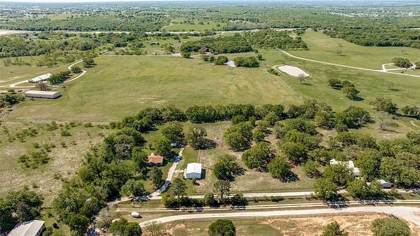 4 Acres of Land with Home for Sale in Decatur, Texas