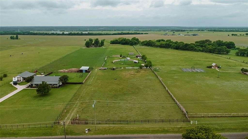 4.87 Acres of Residential Land for Sale in Waxahachie, Texas
