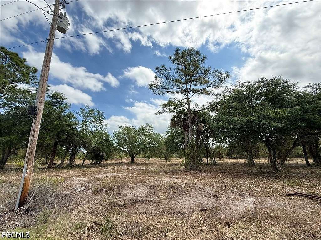 1.25 Acres of Residential Land for Sale in Clewiston, Florida