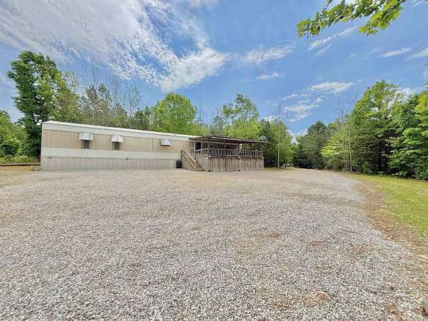 4.69 Acres of Land with Home for Sale in Mountain View, Arkansas