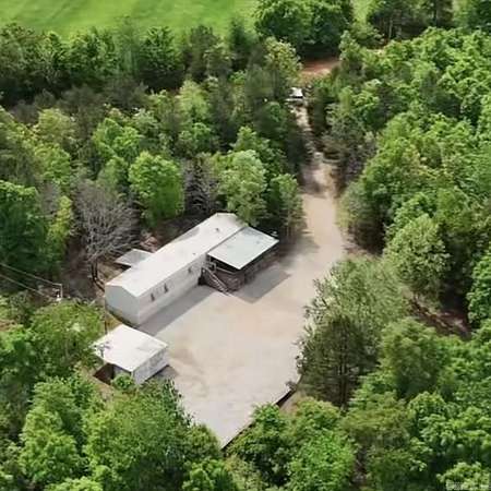 4.69 Acres of Land with Home for Sale in Mountain View, Arkansas