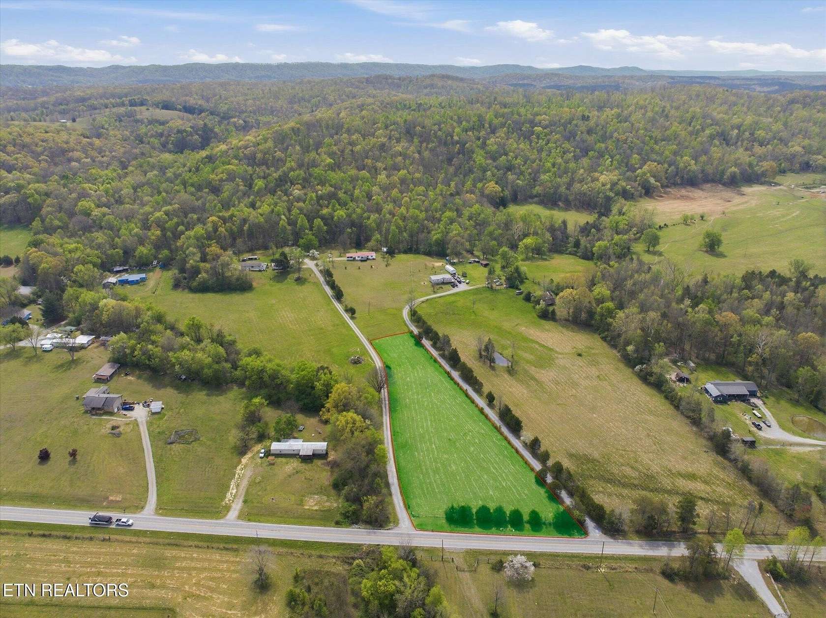 1.65 Acres of Residential Land for Sale in Ten Mile, Tennessee