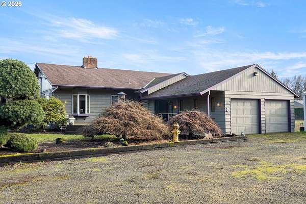 10.7 Acres of Land with Home for Sale in Aurora, Oregon