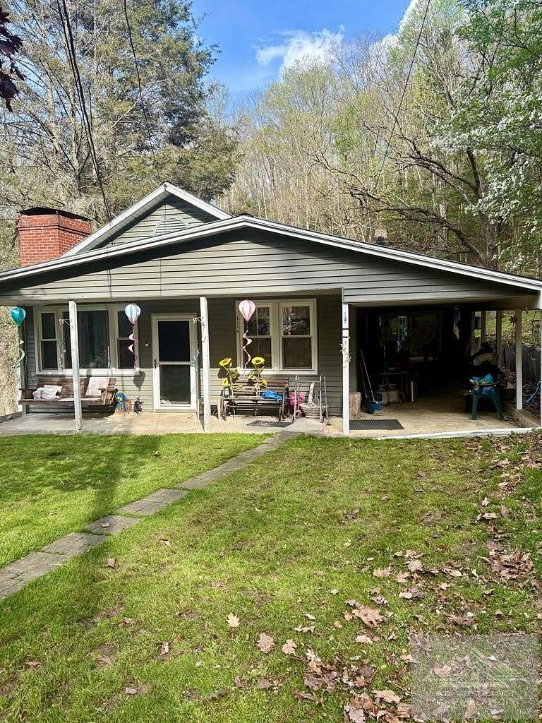 27 Acres of Recreational Land with Home for Sale in Herndon, West Virginia