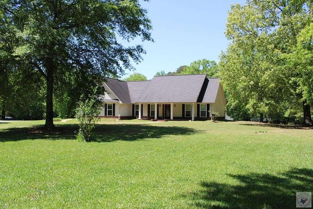 2 Acres of Land with Home for Sale in De Queen, Arkansas
