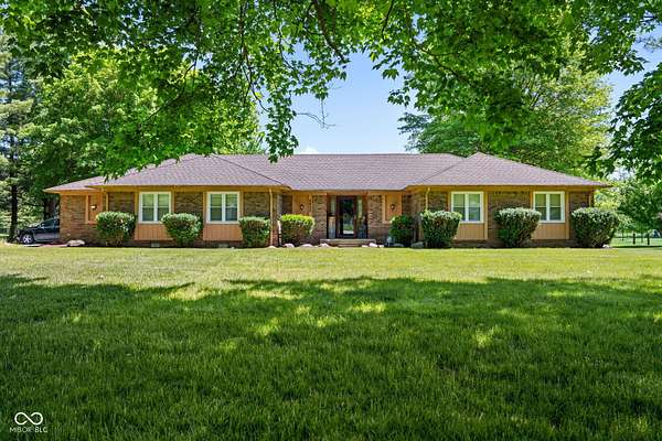 2.9 Acres of Land with Home for Sale in Indianapolis, Indiana