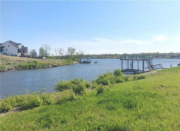 0.35 Acres of Residential Land for Sale in Lake Winnebago, Missouri