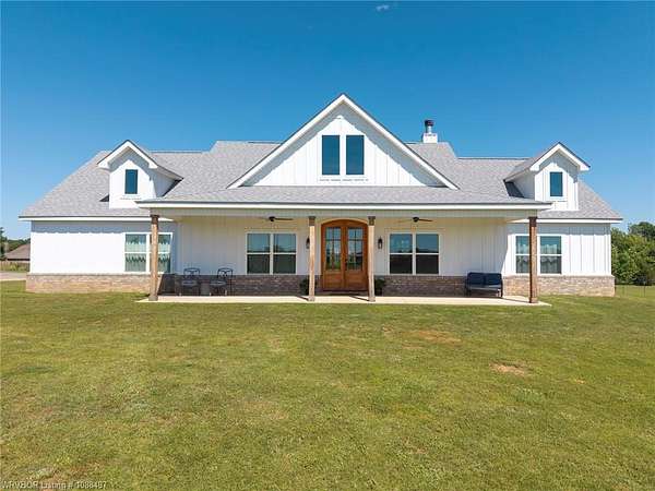 6.27 Acres of Land with Home for Sale in Fort Smith, Arkansas