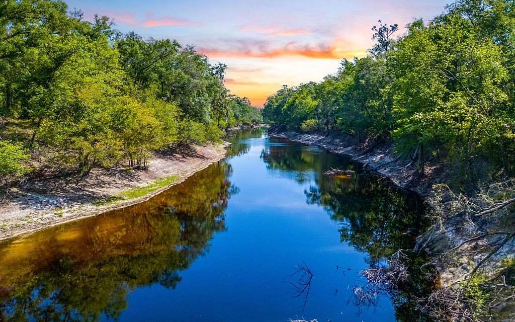 8 Acres of Residential Land for Sale in White Springs, Florida