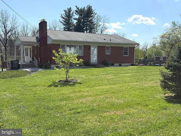 2 Acres of Land with Home for Sale in Mechanicsburg, Pennsylvania