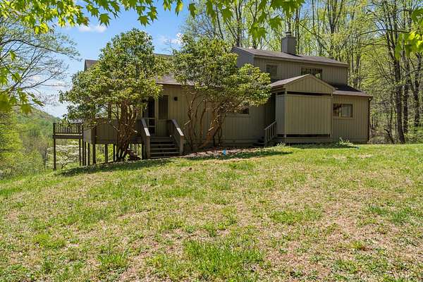 99 Acres of Recreational Land with Home for Sale in Washington, Virginia