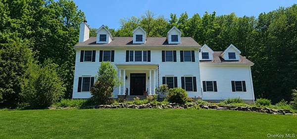 59.2 Acres of Recreational Land with Home for Sale in Putnam Valley, New York