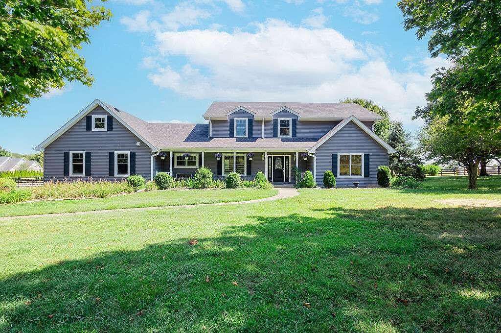 15 Acres of Land with Home for Sale in Versailles, Kentucky