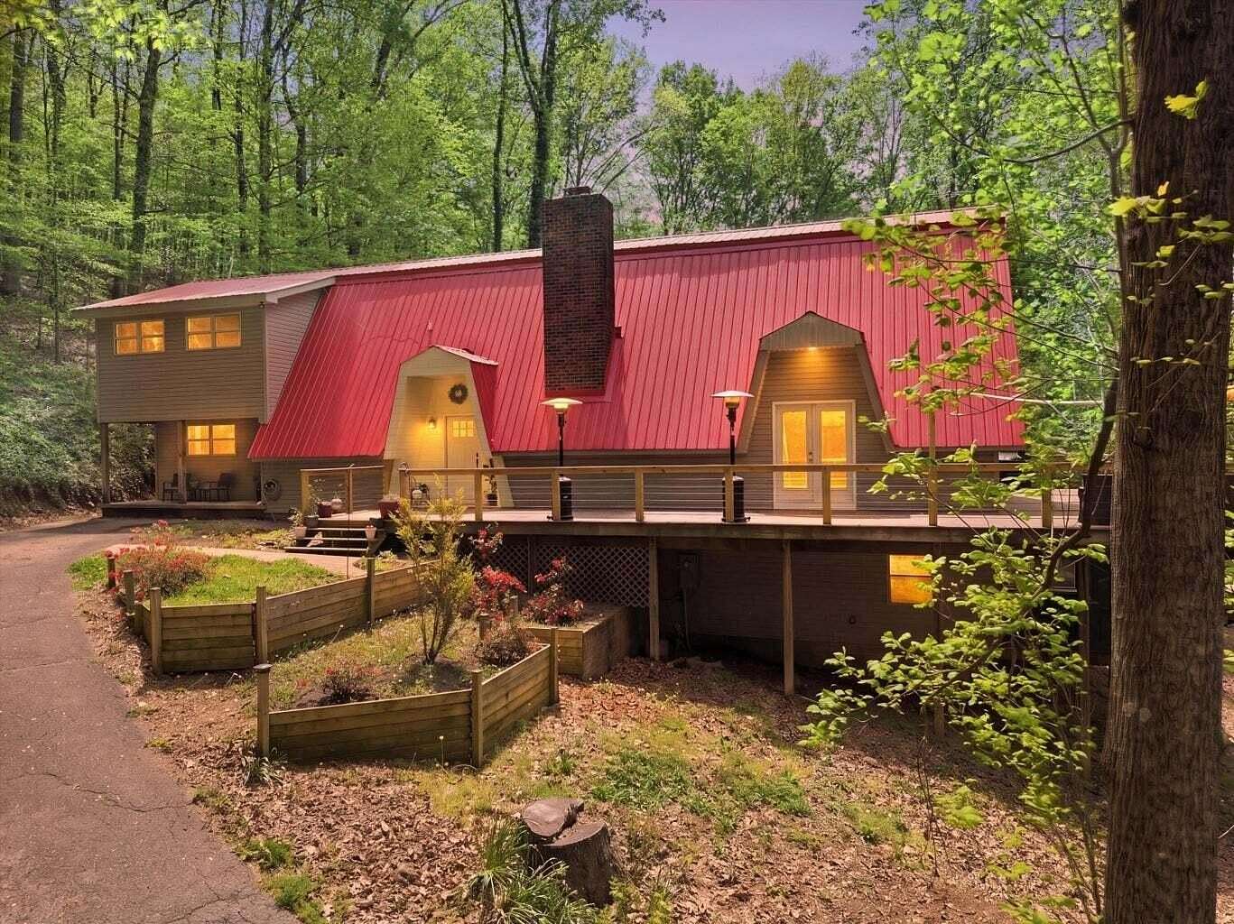 11 Acres of Land with Home for Sale in Riceville, Tennessee