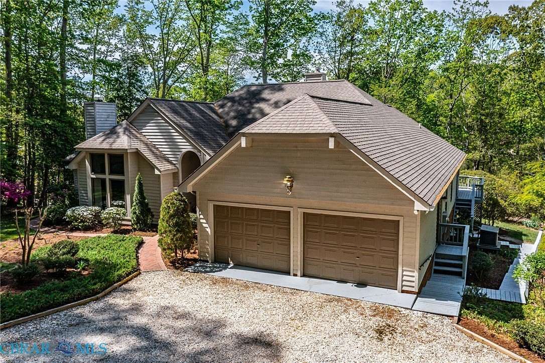 2.88 Acres of Land with Home for Sale in Hartfield, Virginia