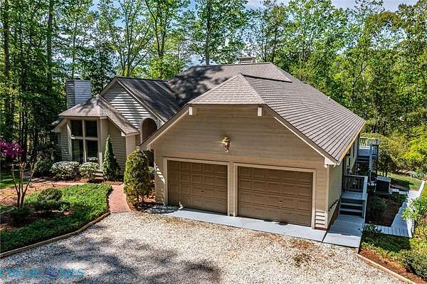 2.88 Acres of Land with Home for Sale in Hartfield, Virginia