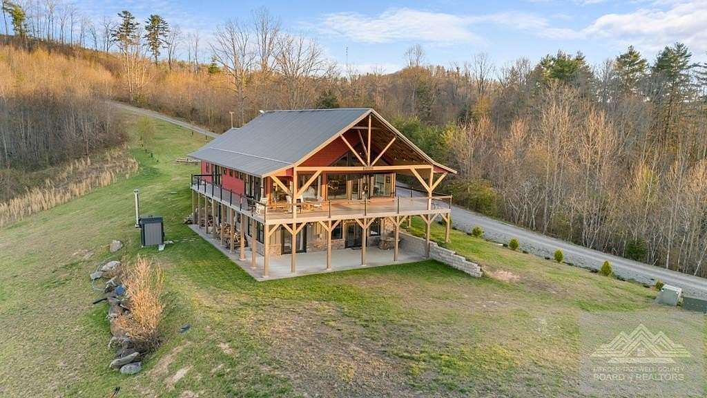 36.4 Acres of Improved Land for Sale in Princeton, West Virginia
