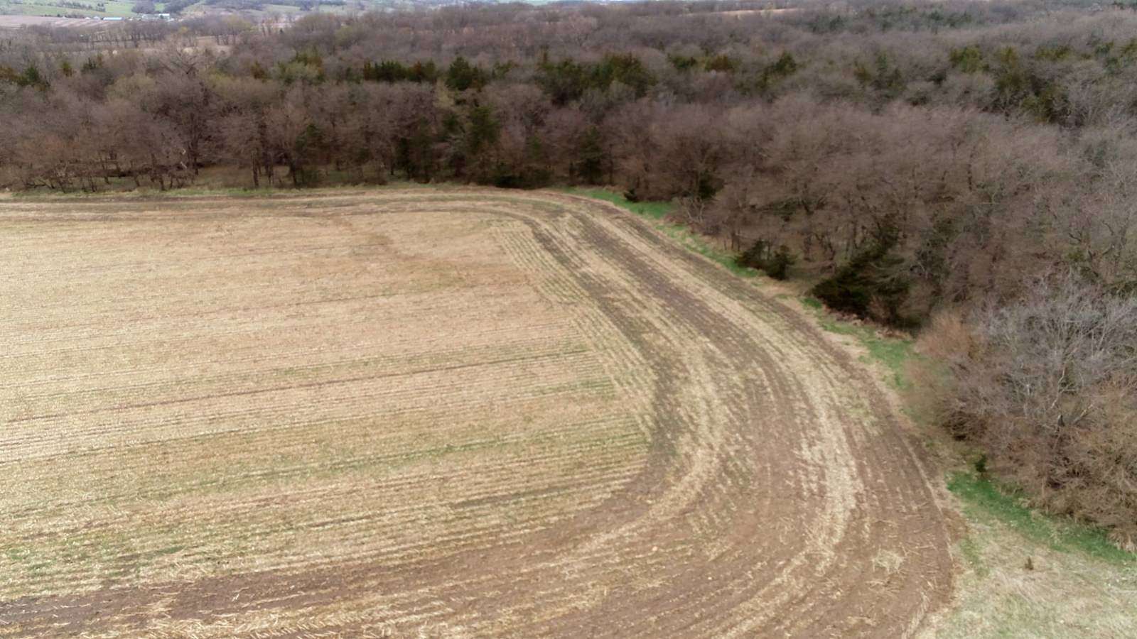 83 Acres of Agricultural Land for Sale in Corning, Iowa