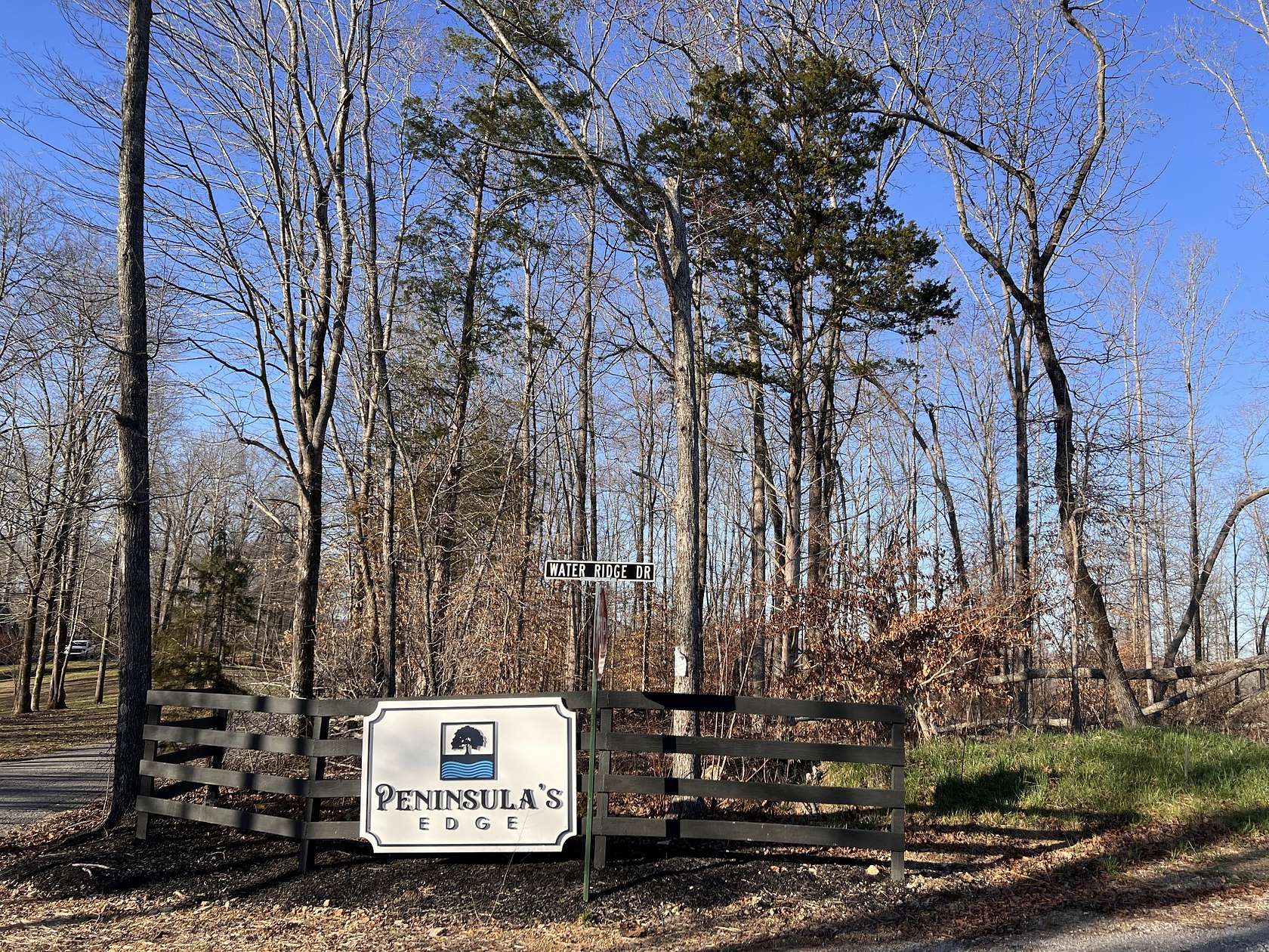 1 Acre of Residential Land for Sale in Sparta, Tennessee