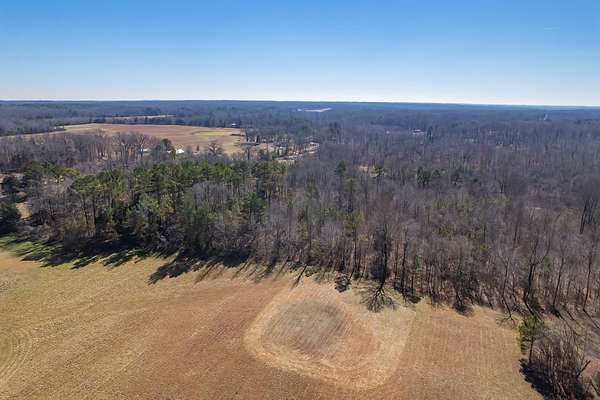 5.54 Acres of Residential Land for Sale in Medon, Tennessee