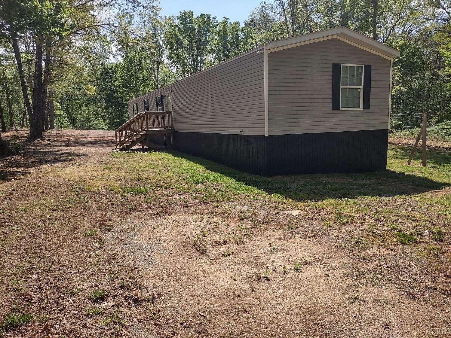 10 Acres of Land with Home for Sale in Dry Fork, Virginia