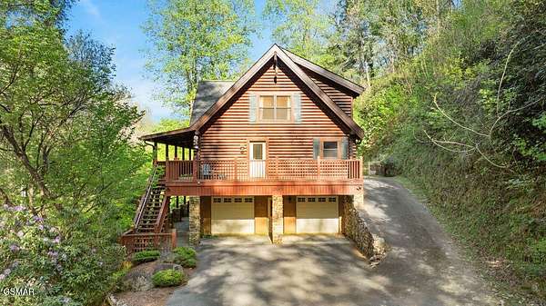 4 Acres of Land with Home for Sale in Sevierville, Tennessee