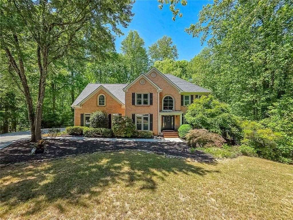 2.14 Acres of Land with Home for Sale in Kennesaw, Georgia