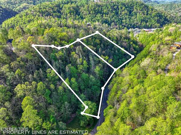3.49 Acres of Residential Land for Sale in Gatlinburg, Tennessee