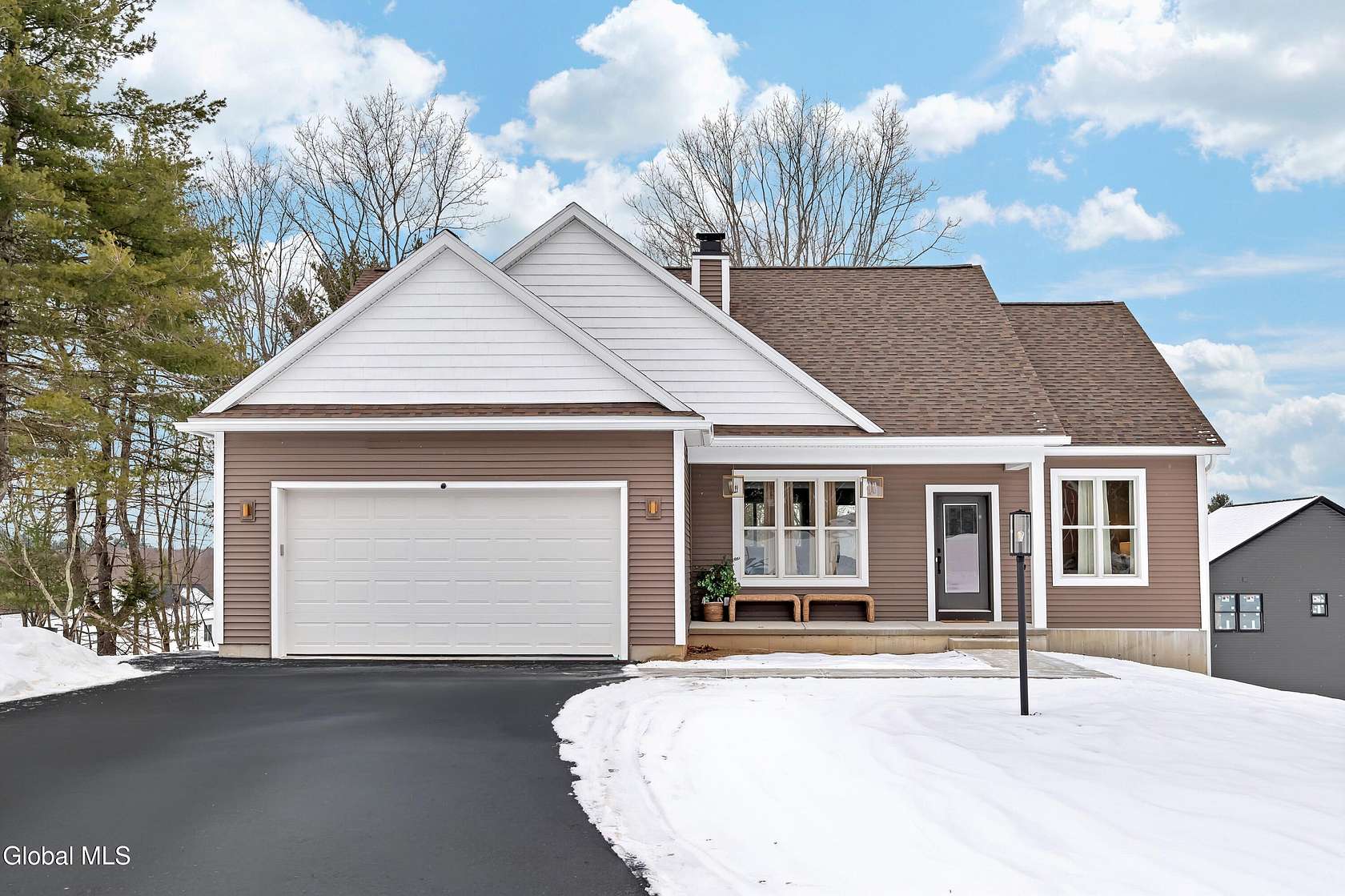 1.5 Acres of Land with Home for Sale in Schodack Town, New York