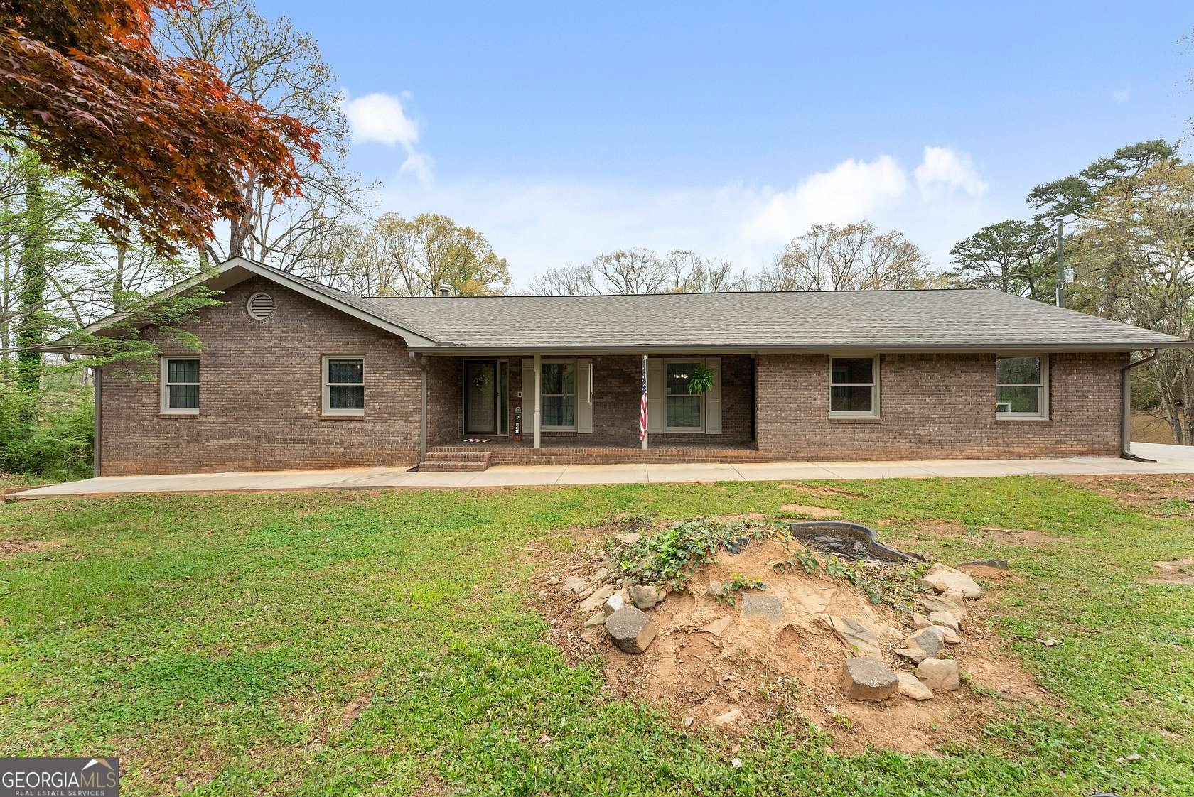 2.32 Acres of Improved Mixed-Use Land for Sale in Gainesville, Georgia