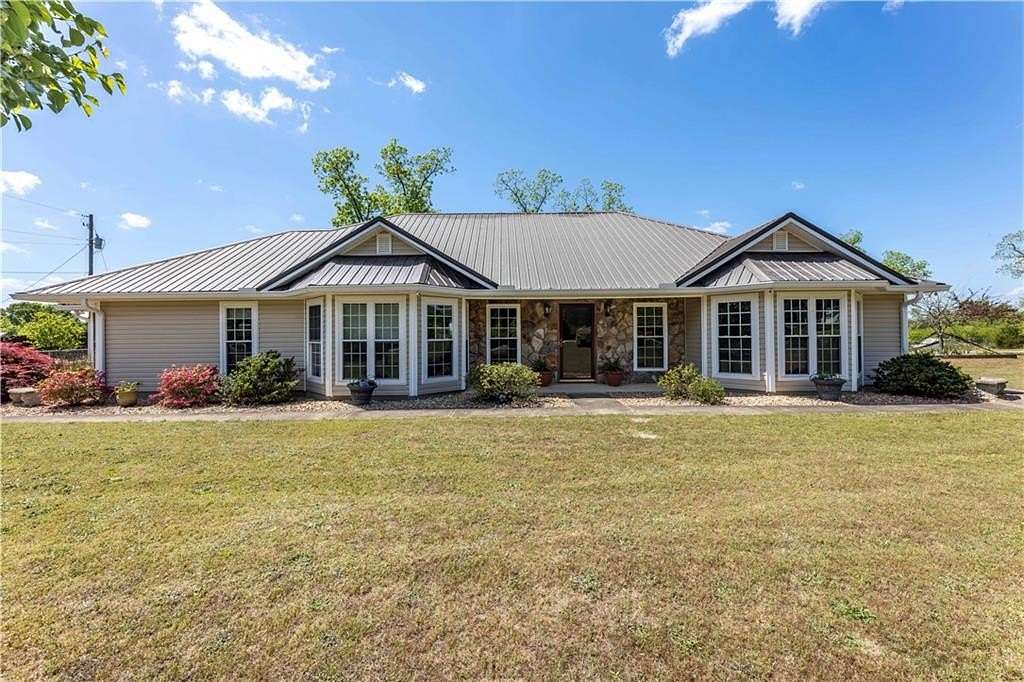 2.39 Acres of Land with Home for Sale in Salem, Alabama