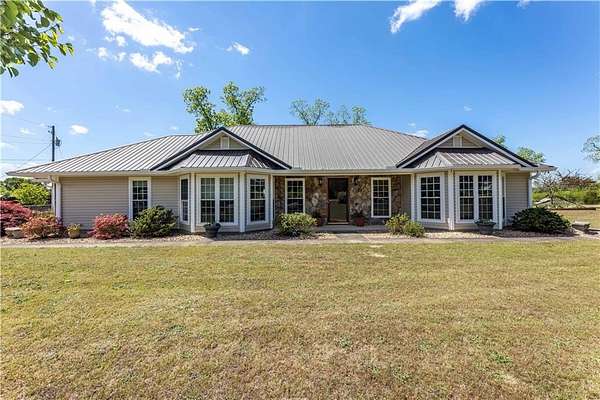 2.39 Acres of Land with Home for Sale in Salem, Alabama