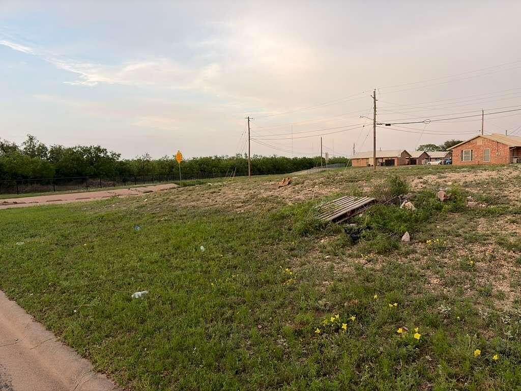 0.25 Acres of Residential Land for Sale in San Angelo, Texas