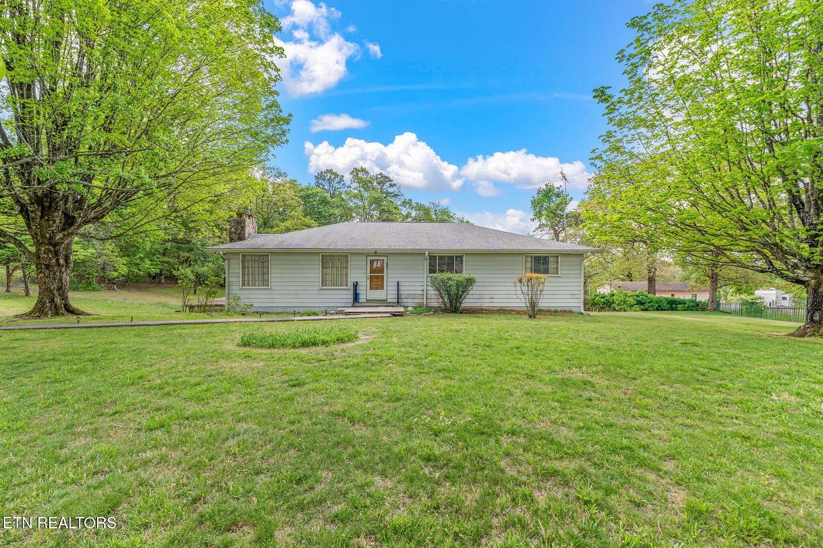 2.7 Acres of Land with Home for Sale in Rockwood, Tennessee