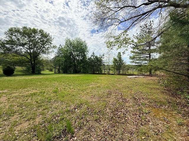1.53 Acres of Residential Land for Sale in Pleasant View, Tennessee