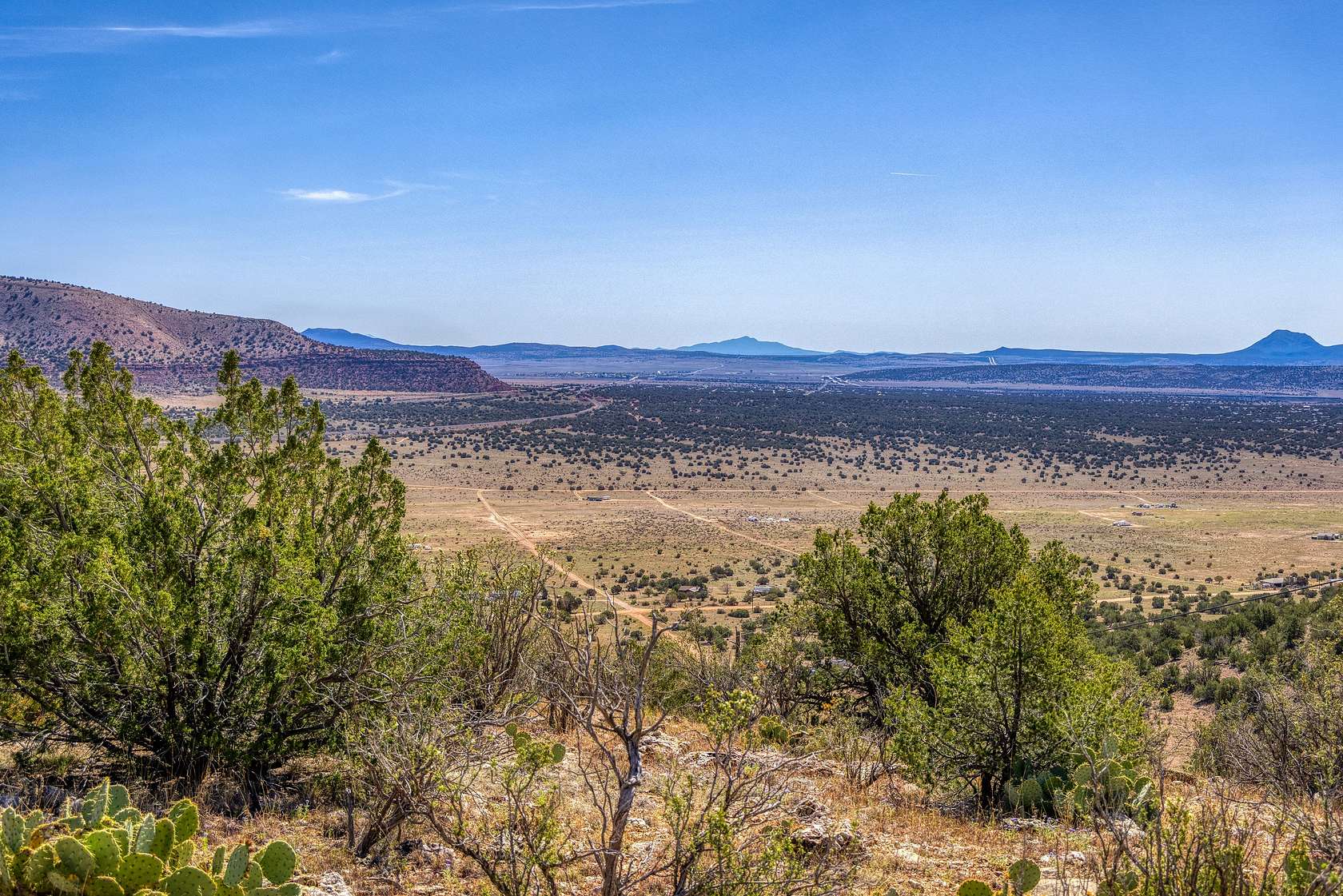 2.17 Acres of Residential Land for Sale in Seligman, Arizona
