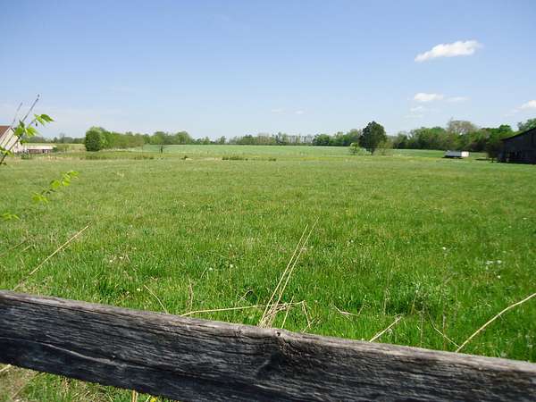 1.49 Acres of Residential Land for Sale in Stanford, Kentucky