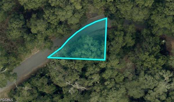 0.06 Acres of Land for Sale in Milton, Florida