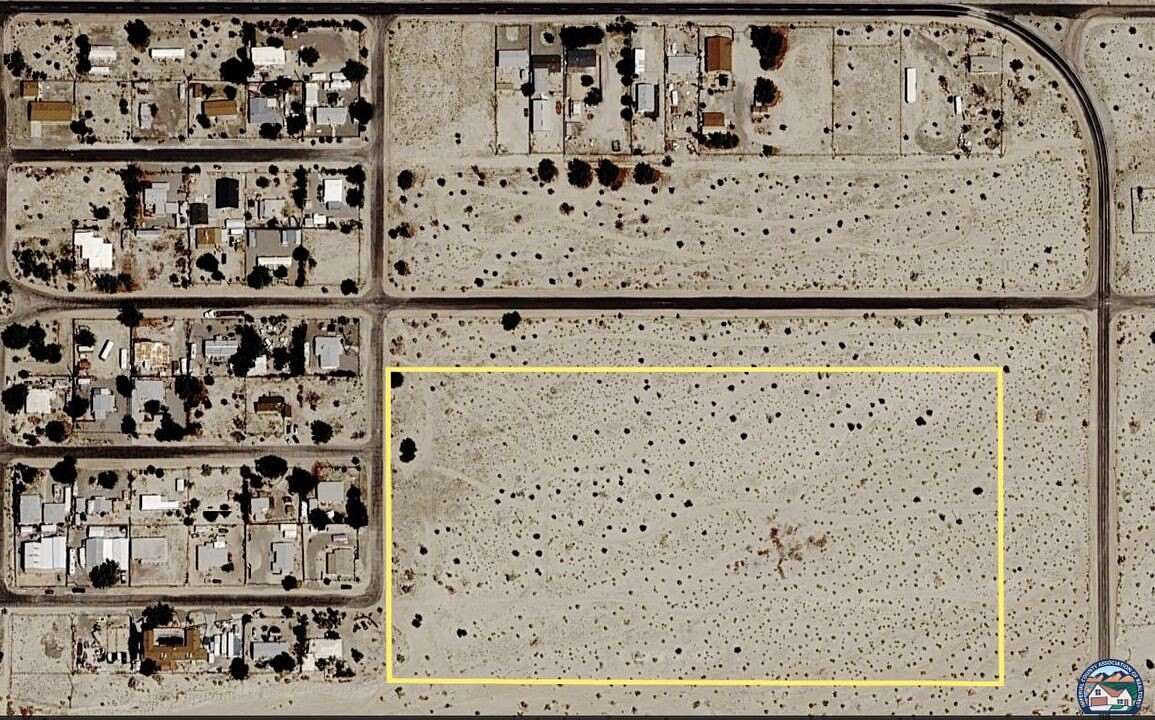13.6 Acres of Land for Sale in Ocotillo, California