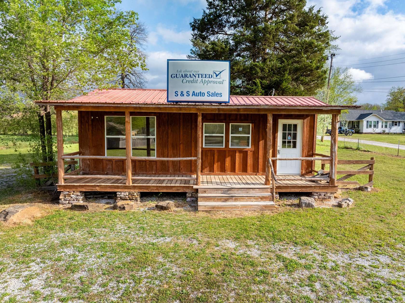 1.3 Acres of Commercial Land for Sale in Mountain View, Arkansas