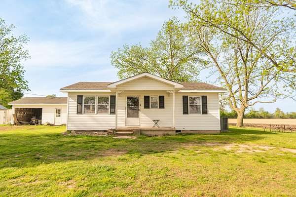 1.9 Acres of Land with Home for Sale in Bloomfield, Missouri