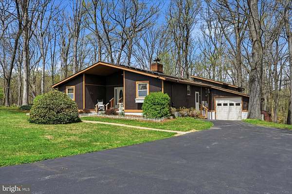 4.6 Acres of Land with Home for Sale in Downingtown, Pennsylvania