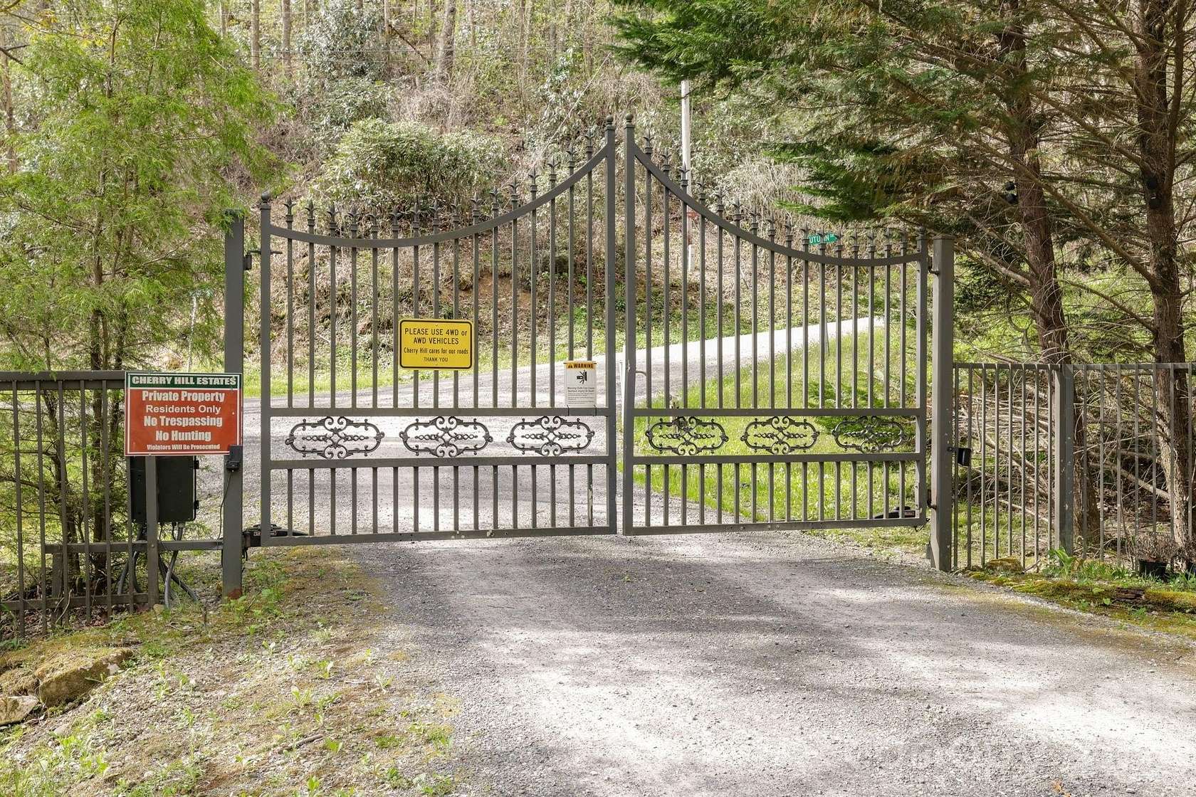 3.24 Acres of Land for Sale in Waynesville, North Carolina