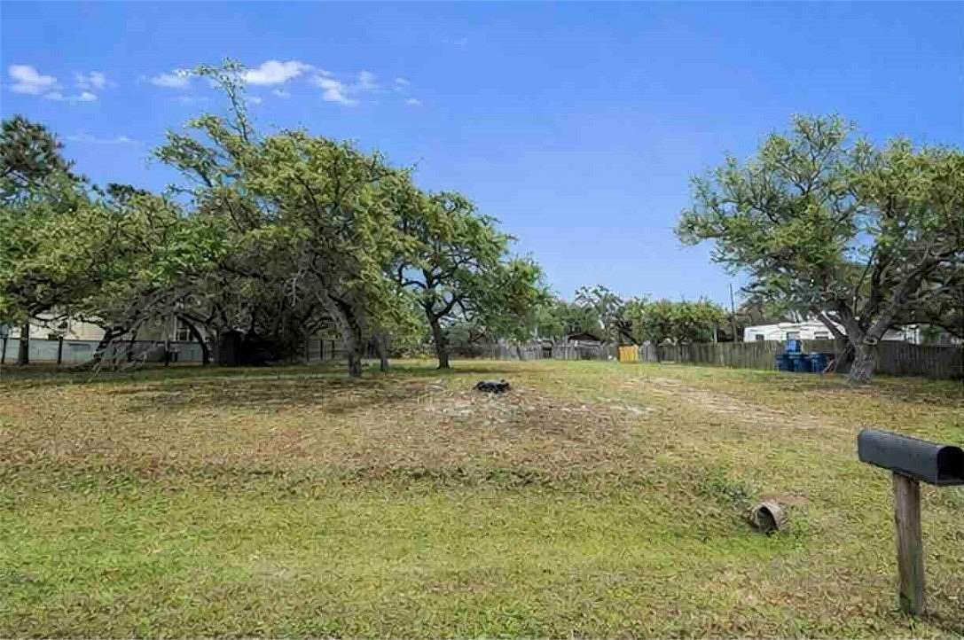 0.3 Acres of Residential Land for Sale in Rockport, Texas